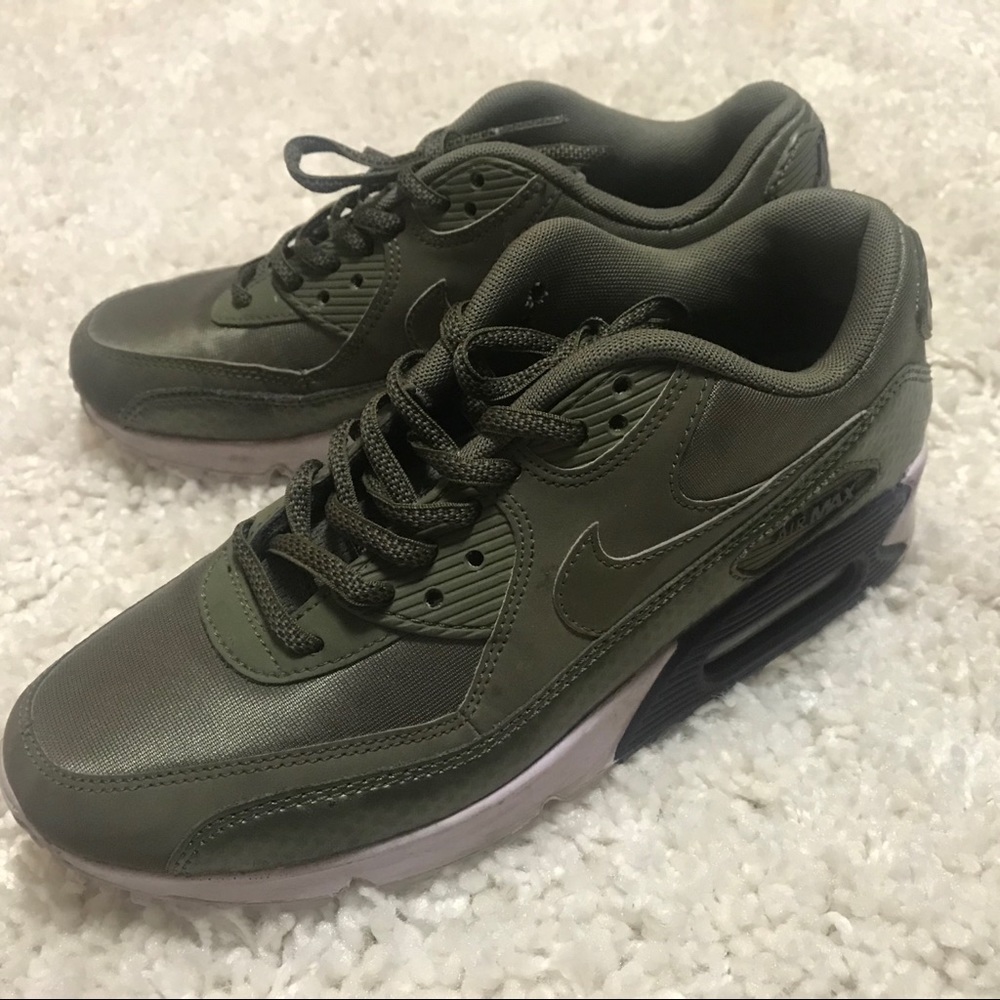 Olive NIKE air max shoes
